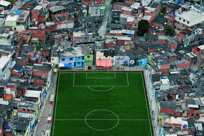 圣保罗贫民窟中的一处足球场